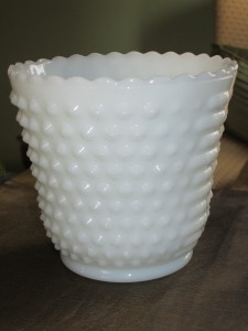 Hobnail plant pot