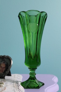 Fostoria's Green Coin Vase (1)